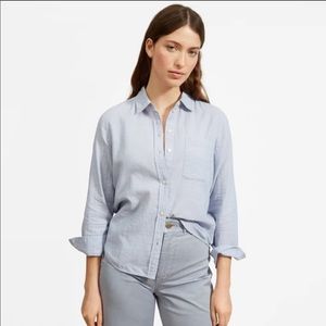Everlane shrunken cotton gauze button down shirt